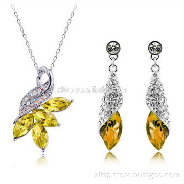 2016 New Arrival Copper 18K Gold Plating Olive Color Rectangle Cubic Zirconia Necklace Earring and Ring Fashion Jewelry Set